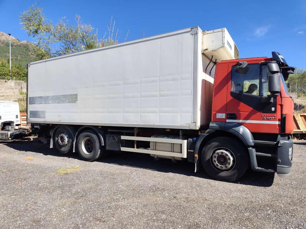 Iveco STRALIS HI-STREET 260S31 Photo 22