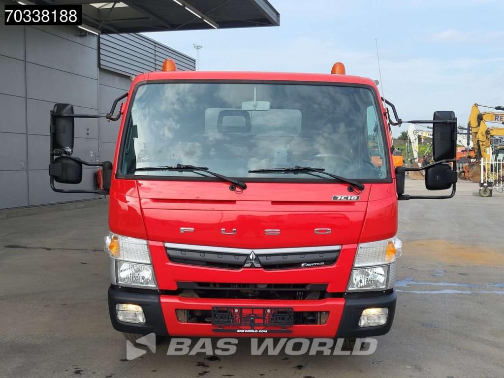 Mitsubishi 7C18 4X2 Photo 6