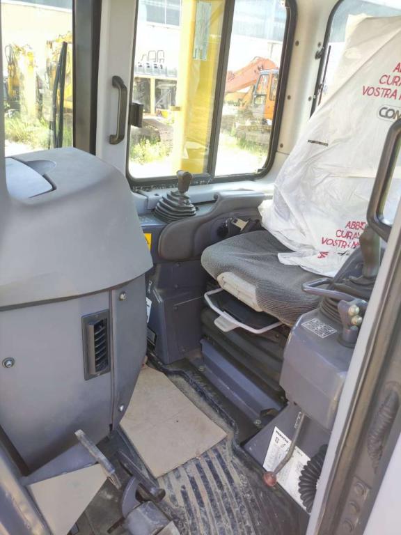 Komatsu D41P-6 Photo 5