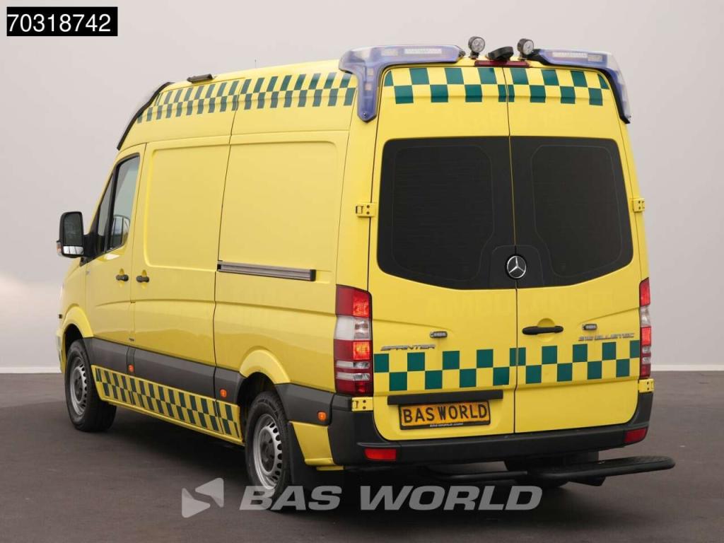 Mercedes-Benz Sprinter 316 CDI Automaat Ambulance Luchtvering L2H2 Airco Cruise Camera Krankenwagen Rettungswagen Photo 2