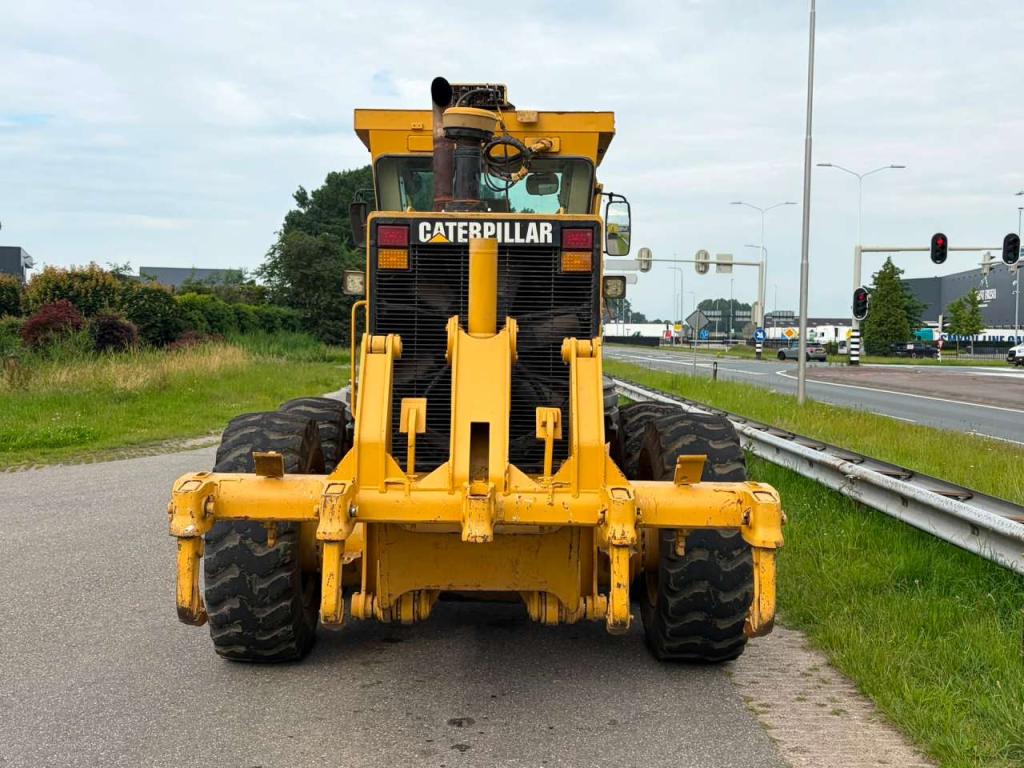 Caterpillar 140H Photo 4