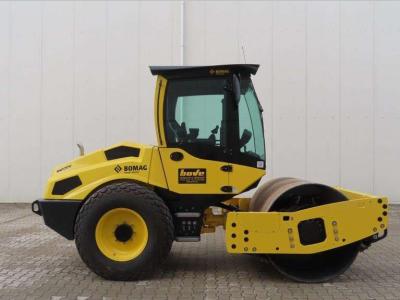 Bomag BW177 D-5 PL sold by Bove Verhuur & Verkoop