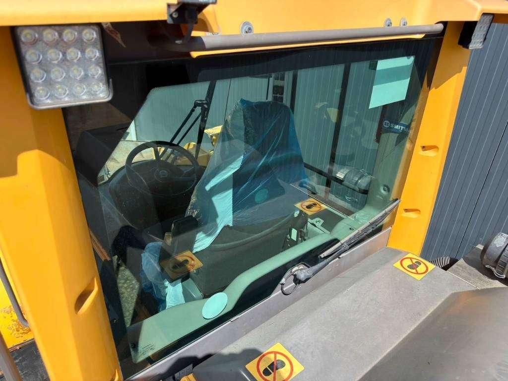 Volvo L110H Photo 13