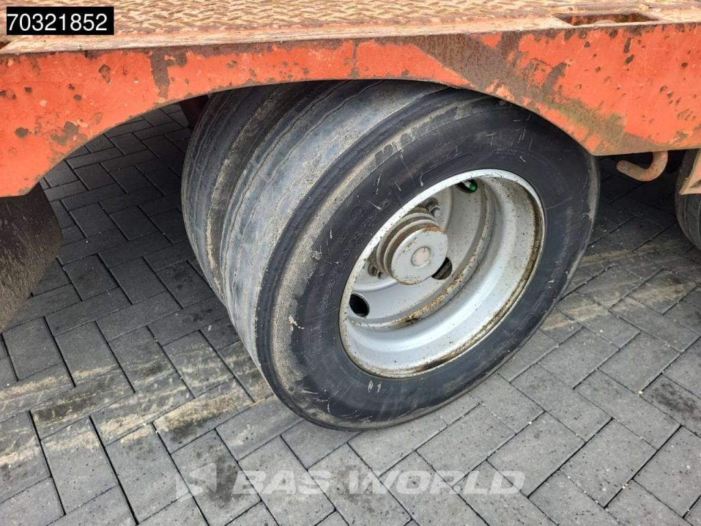 Nooteboom OSD-58-04V 4 axles Extendable 2x Steering Axle Photo 29