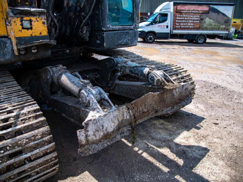 Volvo ECR235CL Photo 7