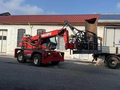 Manitou MRT1530 sold by Omeco Spa