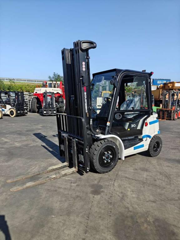 EP Equipment EFL30 PRO Photo 1