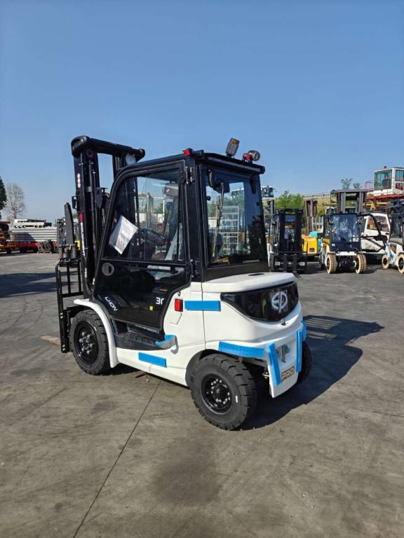 EP Equipment EFL30 PRO Photo 3