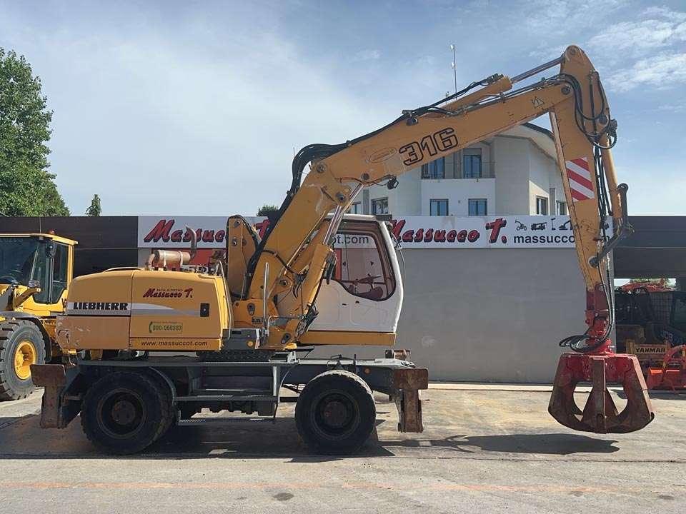 Liebherr A316 Photo 22