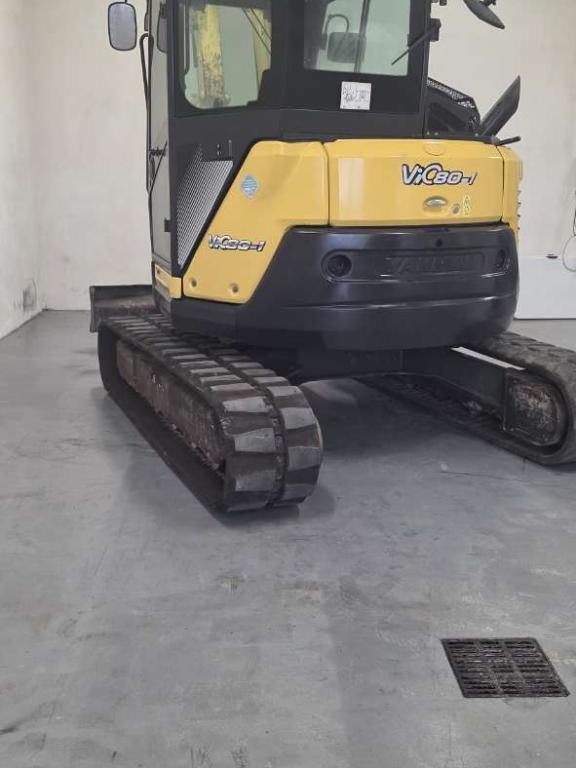 Yanmar vio80 Photo 4