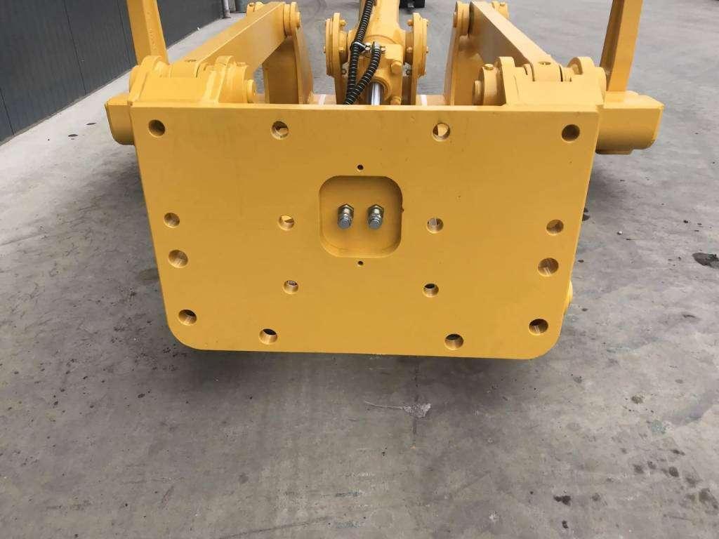 Komatsu D65 Photo 3