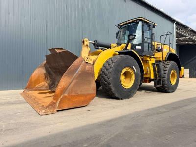 Caterpillar 966 14A sold by Smitma B.V.