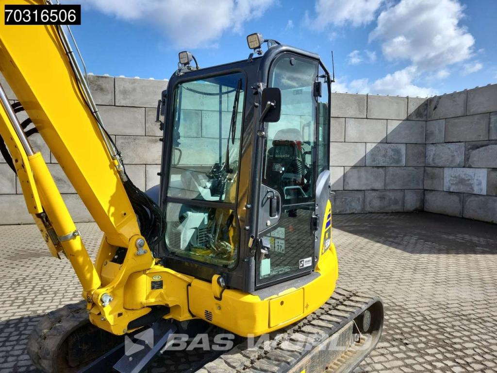 Komatsu PC55 MR-5EO Photo 15