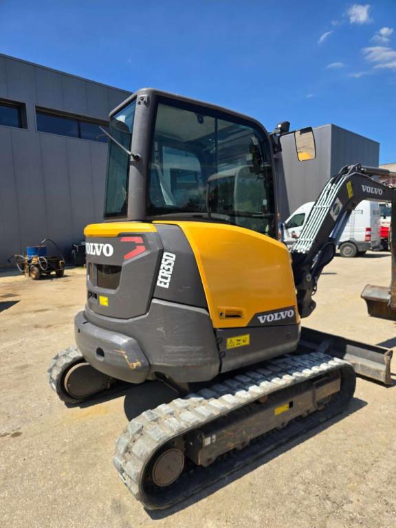 Volvo EC35D Photo 4