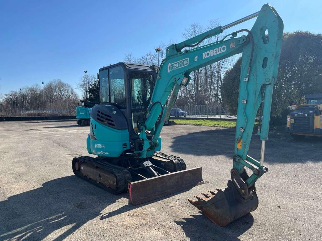 Kobelco SK35SRX-6 Photo 5