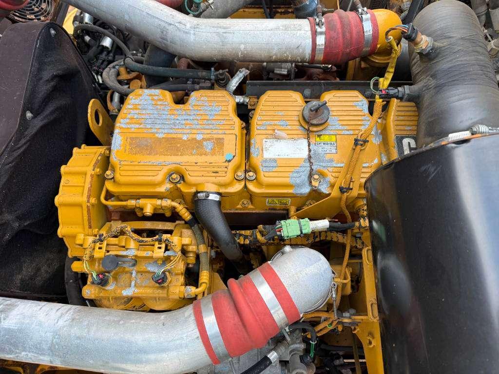 Caterpillar 745C - Dutch Machine / Auto Greasing Photo 26