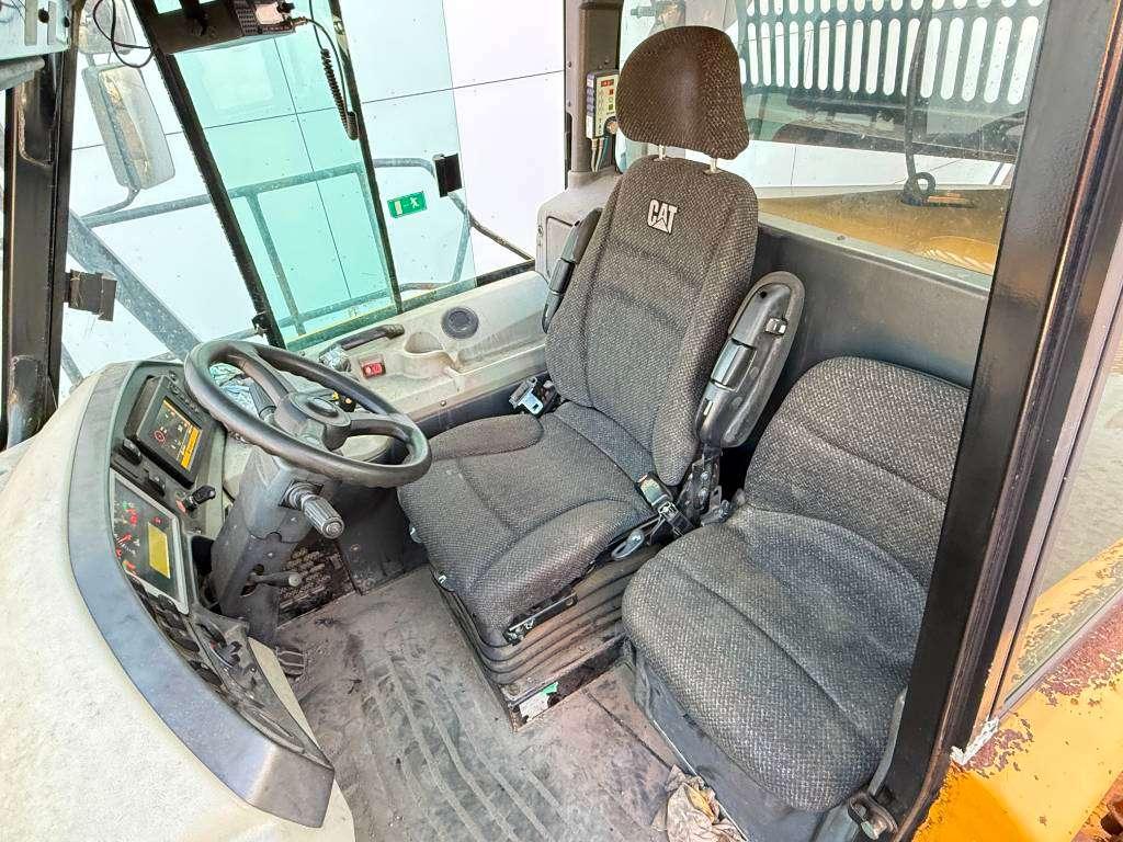 Caterpillar 745C - Dutch Machine / Auto Greasing Photo 7