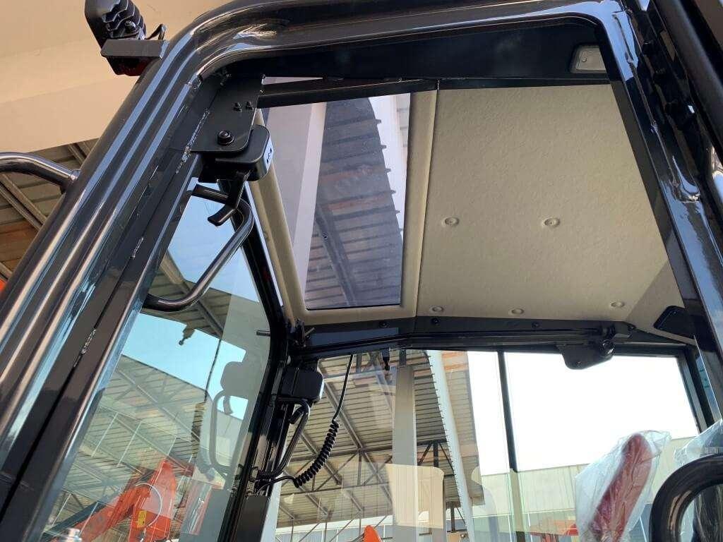 Hitachi ZX26U-6 CR Photo 17