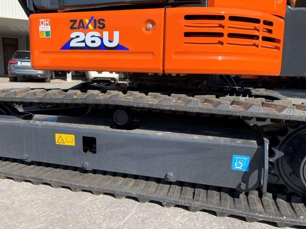 Hitachi ZX26U-6 CR Photo 4