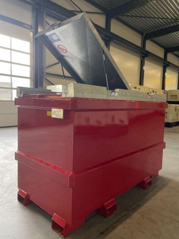 New Diesel Fuel Tank 2.200 Liter - DPX-31023 Tank Photo 9