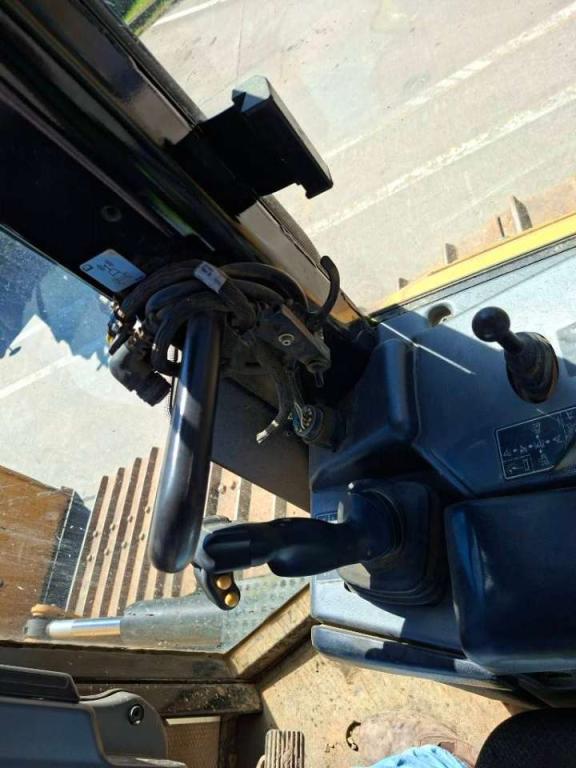 CAT D 6 N LGP Photo 11