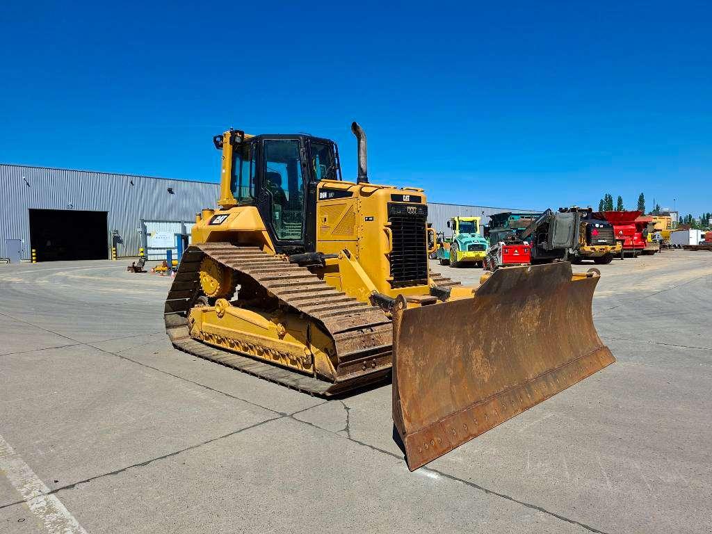 Caterpillar D 6 N LGP Photo 3