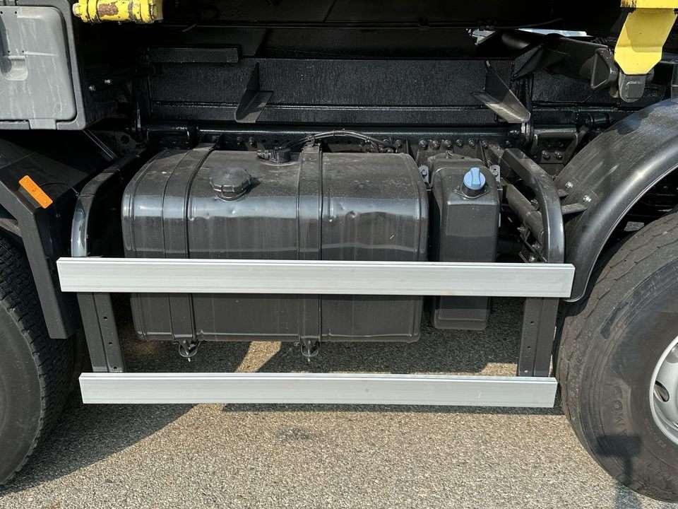 Mercedes-Benz Actros 4146 8x6 Photo 6