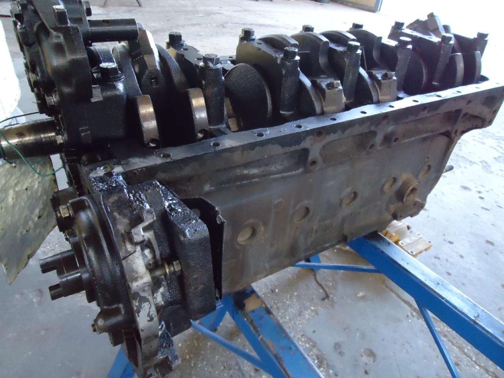 Cylinder block for Fiat Allis/Fiat Hiatchi FL10E/EX215/W130 Photo 3