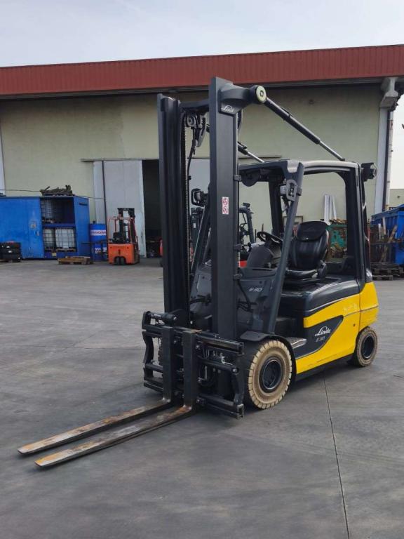Linde E30-01 Photo 1