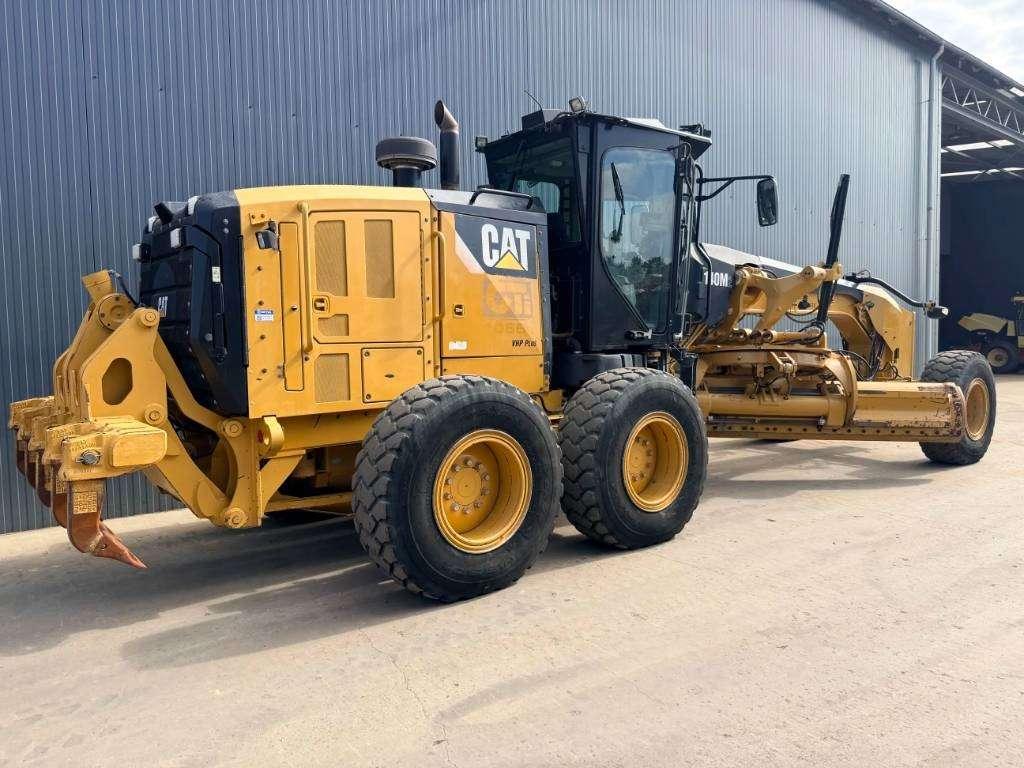 Caterpillar 140M2 Photo 4