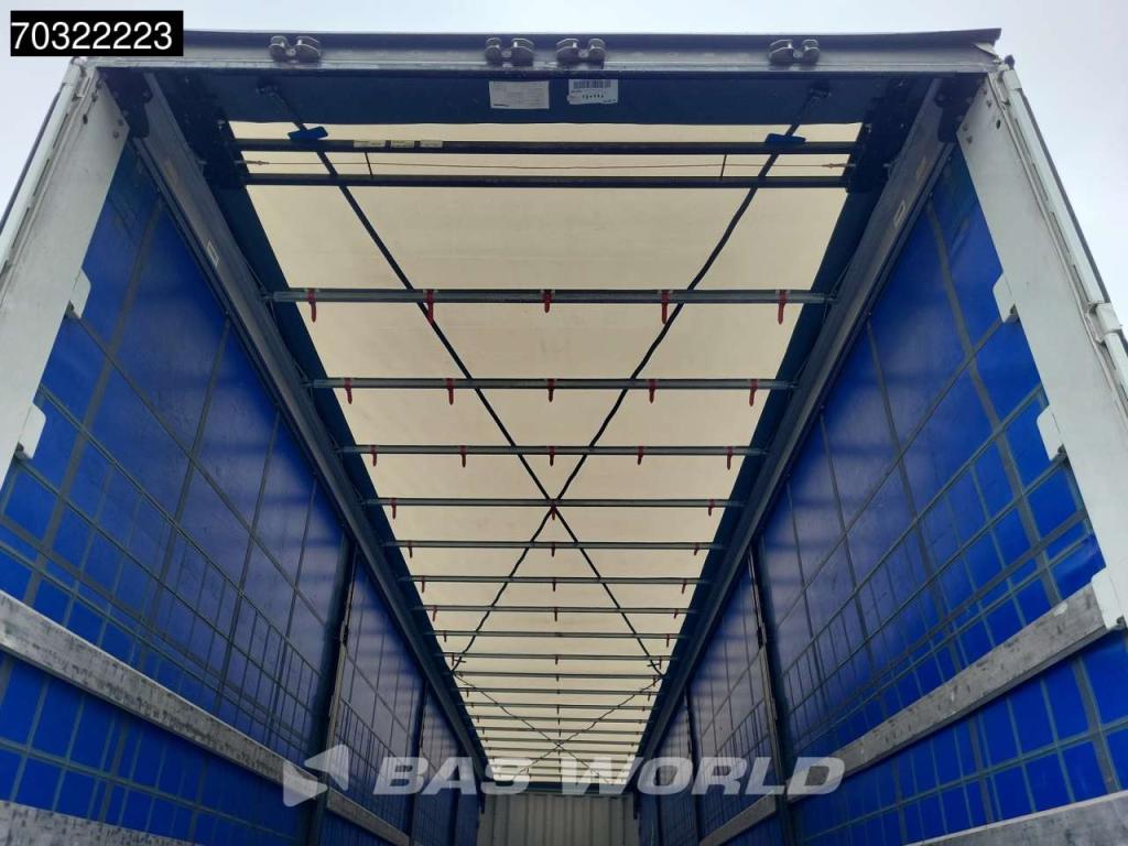 Krone SD Lift Axle Palletkist Anti Vandalism Sliding Roof Photo 12
