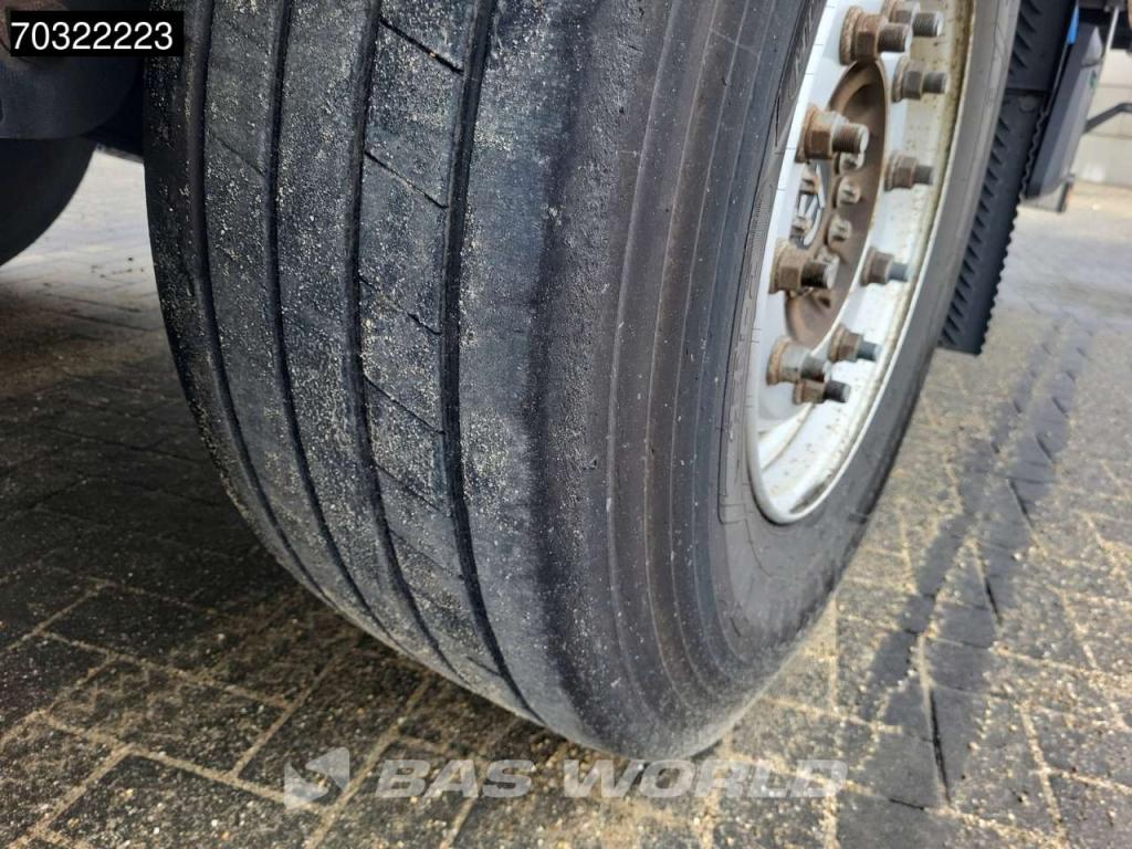 Krone SD Lift Axle Palletkist Anti Vandalism Sliding Roof Photo 17