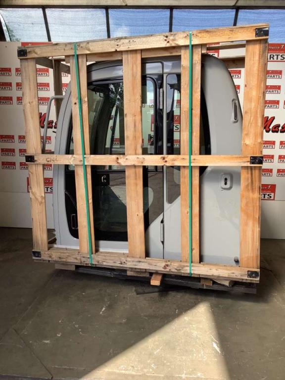 Cab for Kobelco SK130/150/200/350 Photo 1