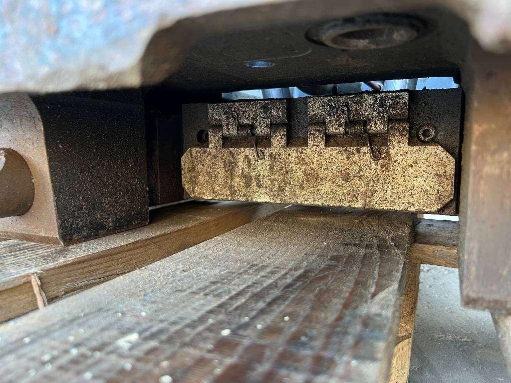 OilQuick OQ65 - 311F / 313F / 315F Photo 13