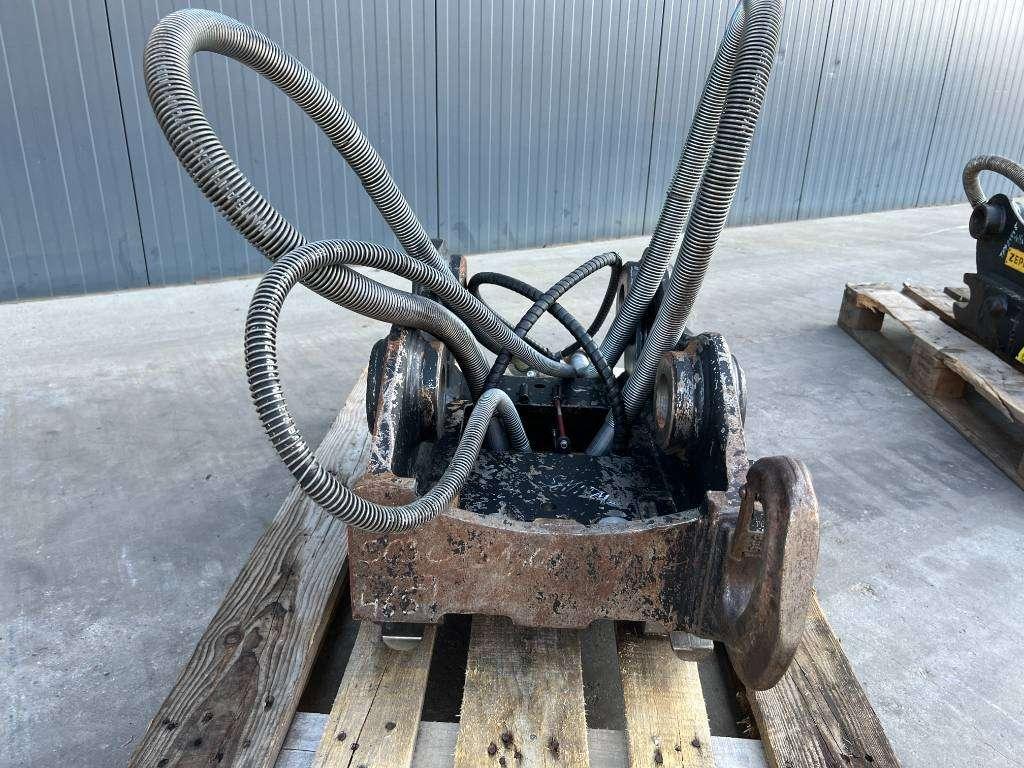 OilQuick OQ65 - 311F / 313F / 315F Photo 16