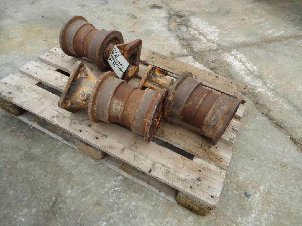 Carrier rollers for Fiat Allis FL20 Photo 2