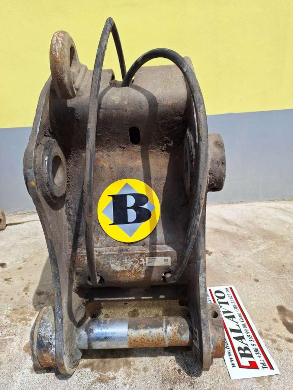 S1 for 20-25 ton excavators Hydraulic quick coupler Photo 5