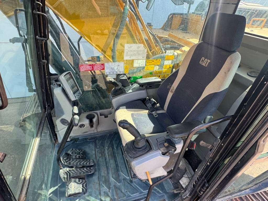 Caterpillar 320FL - New Bucket / Hammer Lines / Camera Photo 8