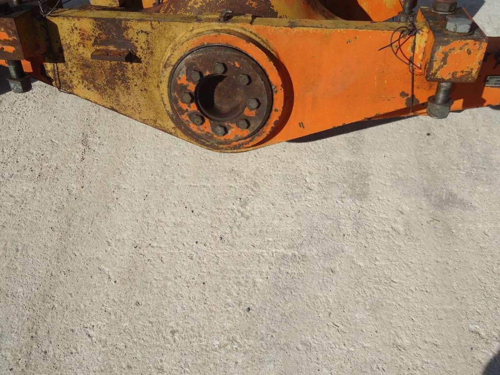 Rear axle support for Fiat Hitachi FR220 1° SERIE Photo 3