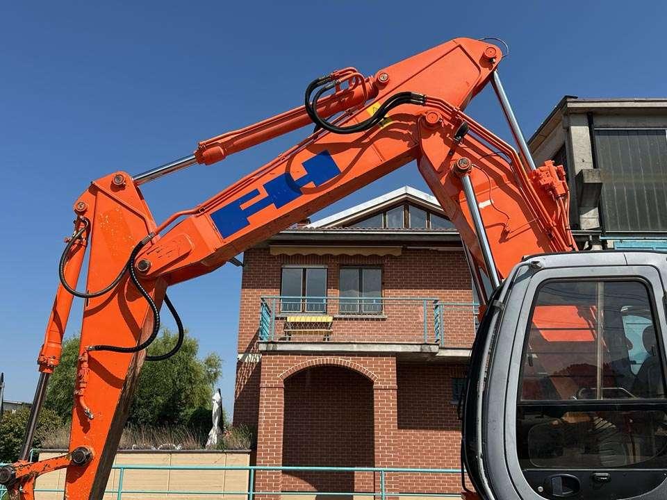 Fiat Hitachi EX215 Photo 6