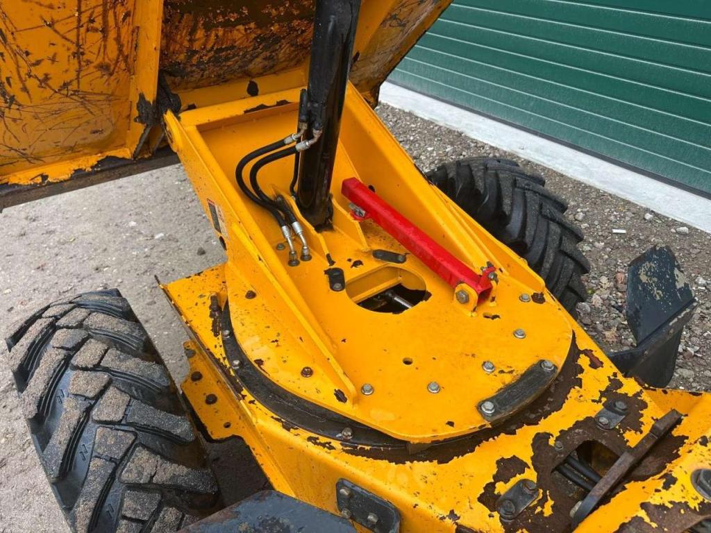 Thwaites 3 Tonne Swivel // Good condition Photo 16