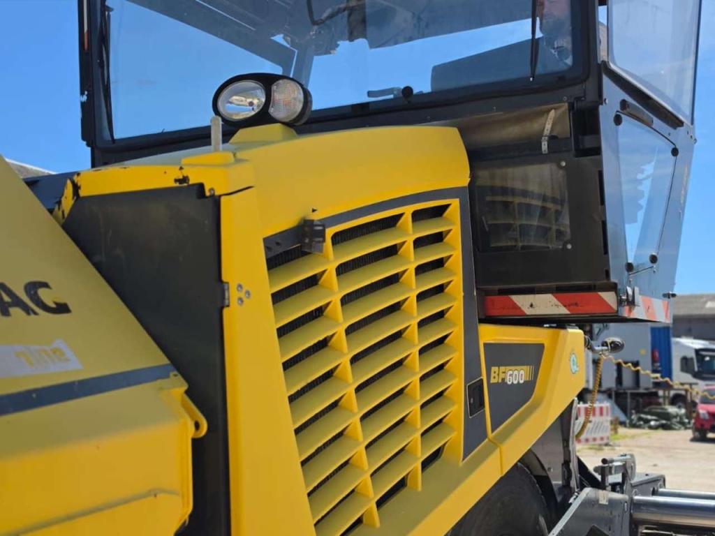 Bomag BF600P-2 Photo 5
