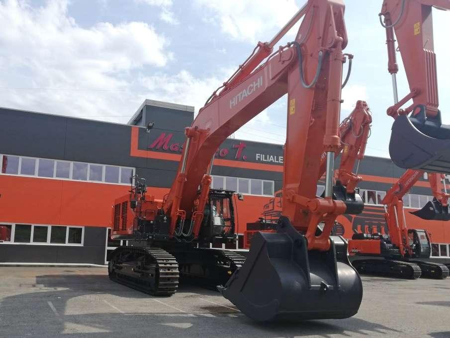 Hitachi ZX890LCH-7 Photo 14