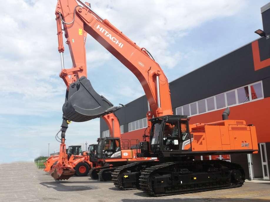 Hitachi ZX890LCH-7 Photo 2