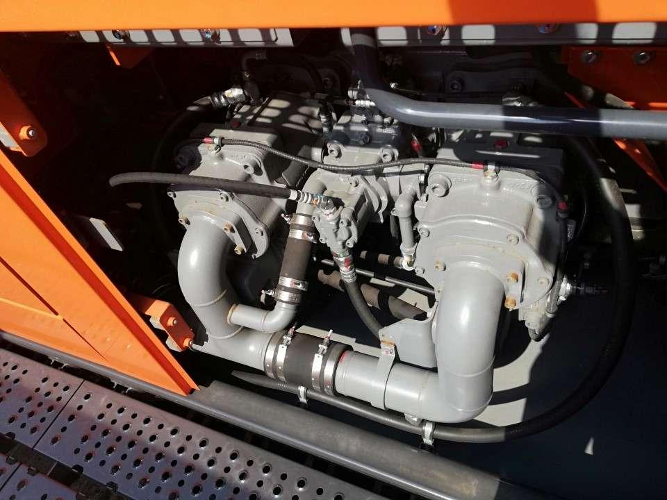 Hitachi ZX890LCH-7 Photo 7