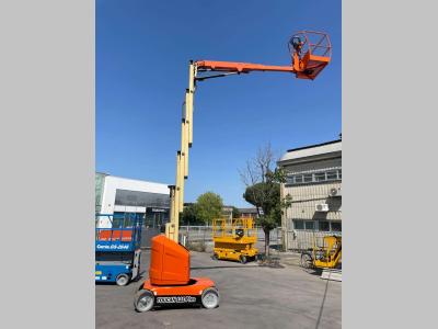 JLG TOUCAN 12E PLUS sold by Centro Usato Srl