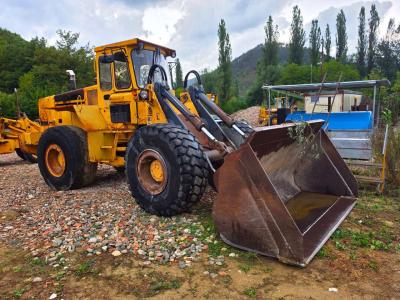 Volvo L120 Photo 1