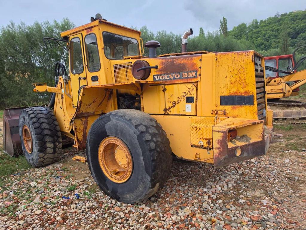 Volvo L120 Photo 4
