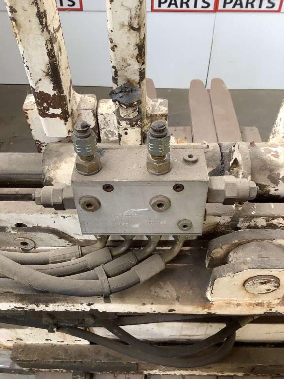 carrello elevatore Telescopic handler forks Photo 5