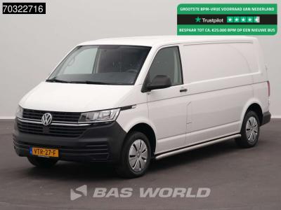 Volkswagen Transporter 110pk L2H1 Airco Parkeersensoren Euro6 L2 Airco sold by BAS World B.V.